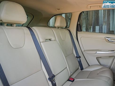 Used 2015 Volvo XC60 T5 AWD/4WD image 21