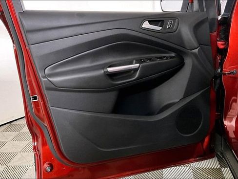 Used 2014 Ford Escape SE w/ Equipment Group 201A image 22