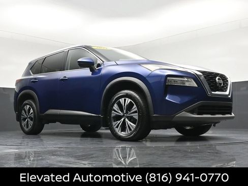 Used 2021 Nissan Rogue SV AWD/4WD image 27