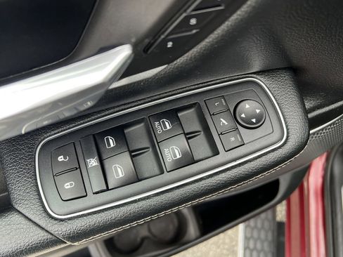 Used 2020 RAM 1500 Laramie image 20