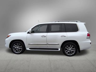 Used 2013 Lexus LX 570 4WD w/ Luxury Pkg