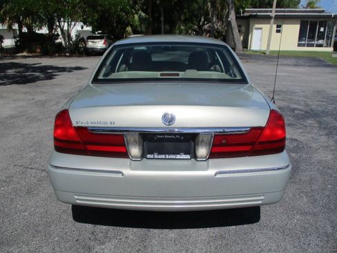 Used 2005 Mercury Grand Marquis GS image 8