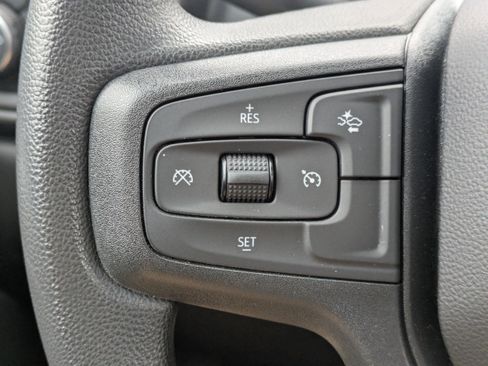 Used 2024 Chevrolet Silverado 2500 Custom image 24