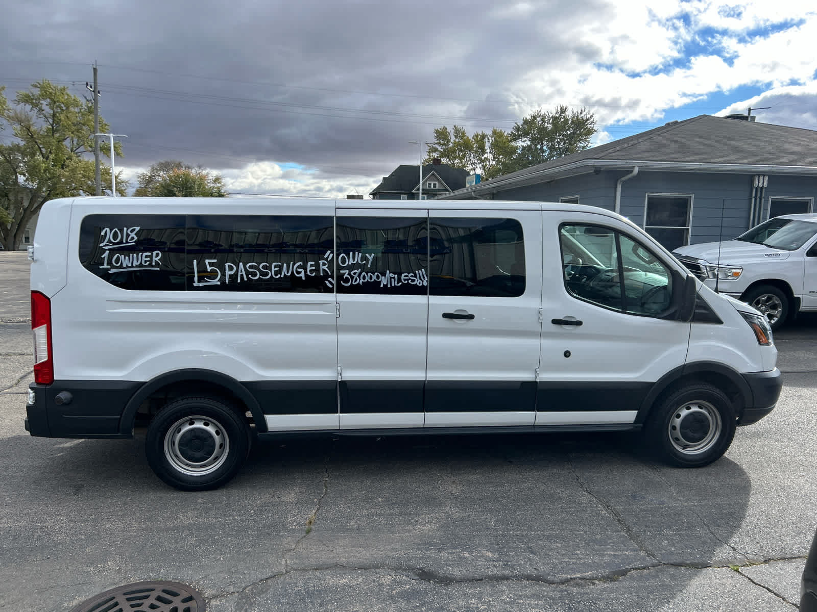 Used 2018 Ford Transit 350 XL RWD image 8