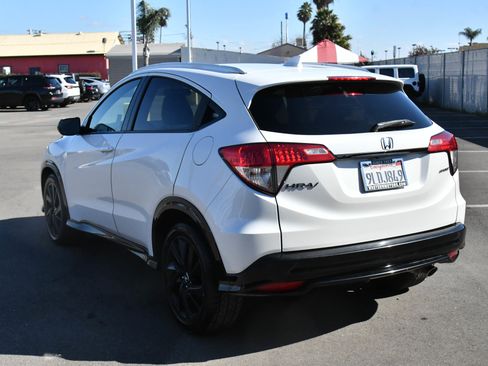 Used 2022 Honda HR-V Sport image 6