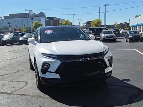 Certified 2023 Chevrolet Blazer RS image 3
