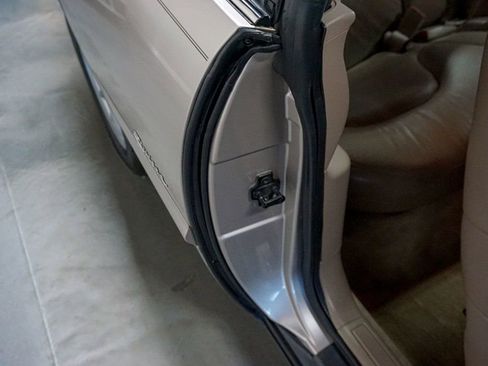 Used 1997 Buick Riviera Supercharged Coupe image 54