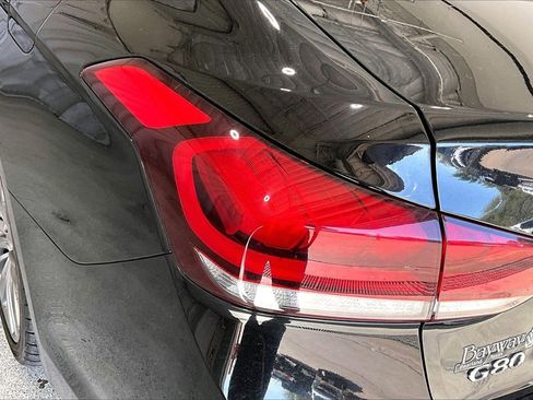 Used 2018 Genesis G80 5.0 Ultimate image 13