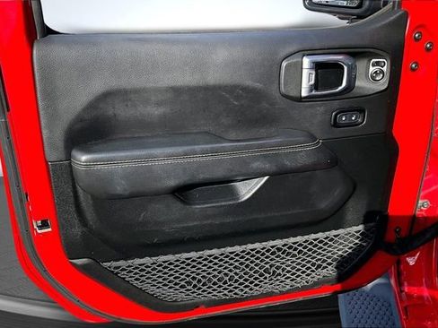 Used 2021 Jeep Wrangler Unlimited Sahara AWD/4WD image 20