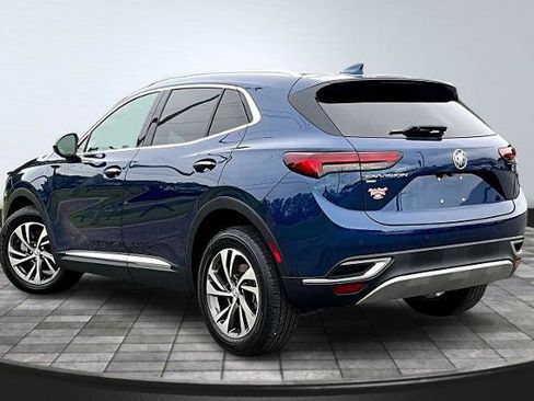 Used 2022 Buick Envision Essence w/ Technology Package I image 2