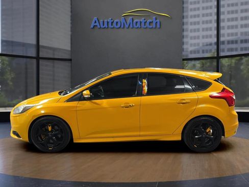 Used 2013 Ford Focus ST FWD image 7