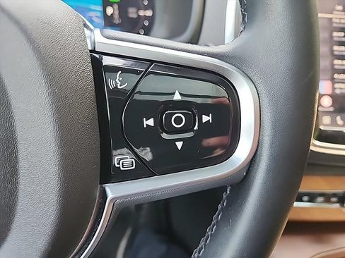 Certified 2024 Volvo XC90 T8 Core w/ Protection Package Premier AWD/4WD image 14