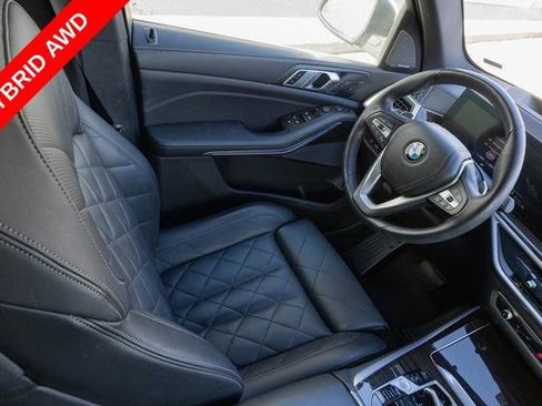 Used 2024 BMW X5 xDrive50e AWD/4WD image 18