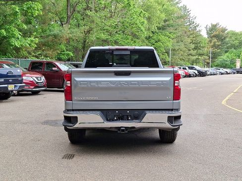 Used 2023 Chevrolet Silverado 1500 LT w/ Convenience Package II AWD/4WD image 7