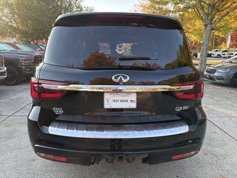 Used 2022 INFINITI QX80 Luxe w/ Cargo Package image 6
