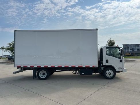 New 2023 Chevrolet Low Cab Forward 5500XD RWD image 2