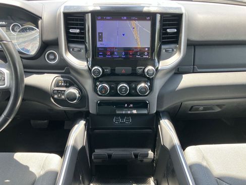 Used 2020 RAM 1500 Big Horn AWD/4WD image 16