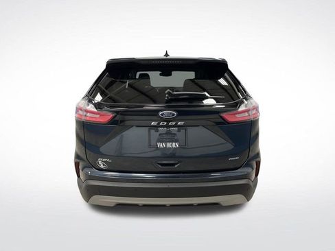 Used 2022 Ford Edge SEL w/ Convenience Package image 14