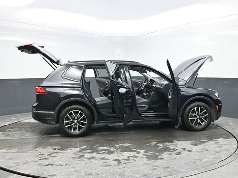 Used 2021 Volkswagen Tiguan SE image 46