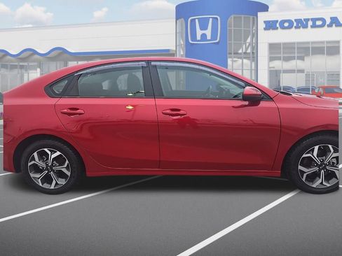 Used 2021 Kia Forte LXS image 10