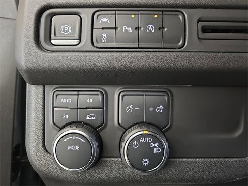 Used 2024 Chevrolet Tahoe LS w/ Driver Alert Package image 28