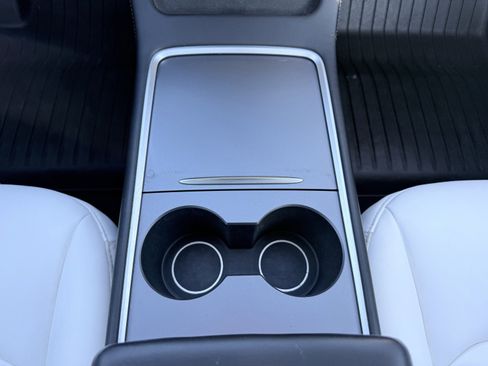 Used 2021 Tesla Model 3 Long Range image 51