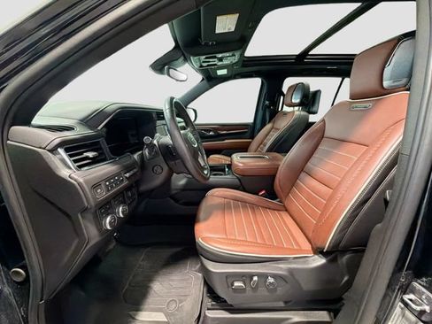 Used 2023 GMC Yukon Denali Ultimate AWD/4WD image 21
