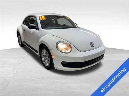 Used 2015 Volkswagen Beetle 1.8T image 3