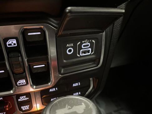 Used 2021 Jeep Wrangler Unlimited Rubicon image 23