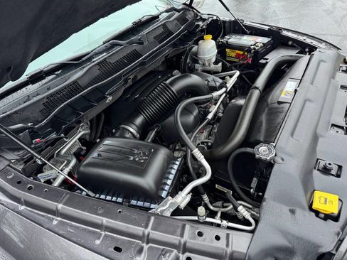 Used 2015 RAM 1500 Express image 18