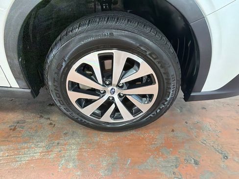 Used 2021 Subaru Outback Premium AWD/4WD image 10