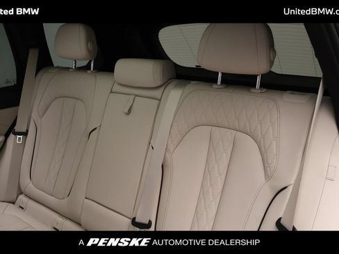 Used 2024 BMW X5 M60i w/ Executive Package AWD/4WD image 14