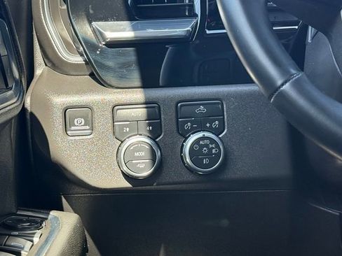 Used 2025 GMC Sierra 1500 Elevation AWD/4WD image 13