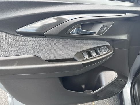 Certified 2023 Chevrolet TrailBlazer LT FWD image 12