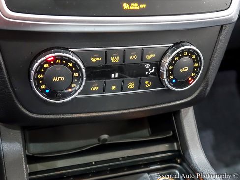 Used 2015 Mercedes-Benz ML 350 4MATIC image 23