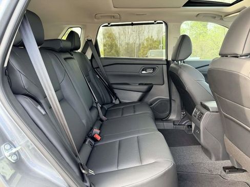 New 2026 Nissan Rogue SV w/ SV Premium Package image 11