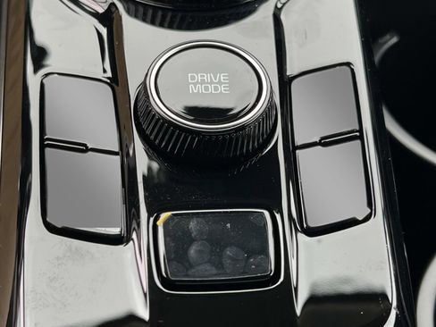 New 2025 Kia Sportage LX image 31