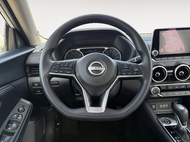 Used 2024 Nissan Sentra SV FWD image 12