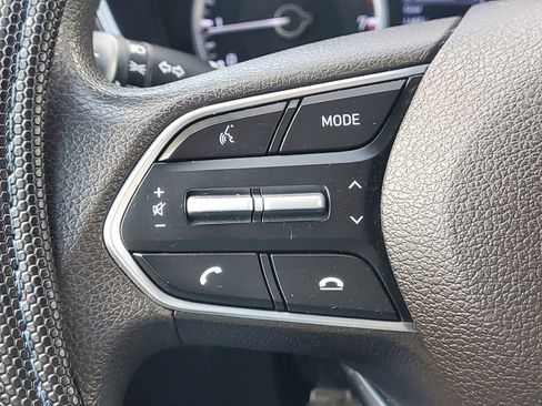 Used 2020 Hyundai Santa Fe SE image 19