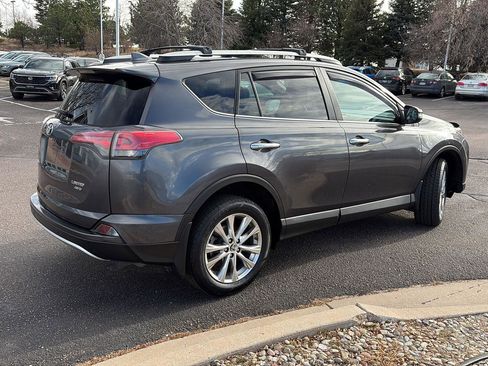 Used 2018 Toyota RAV4 Limited image 5
