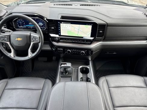 Used 2025 Chevrolet Silverado 1500 LTZ w/ LTZ Premium Package AWD/4WD image 15