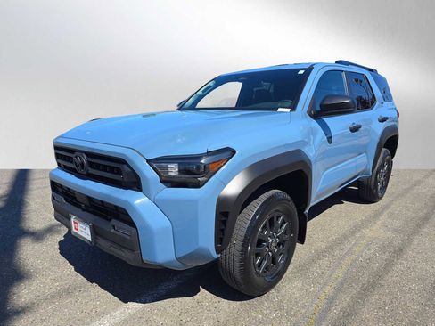 Certified 2025 Toyota 4Runner SR5 AWD/4WD image 7