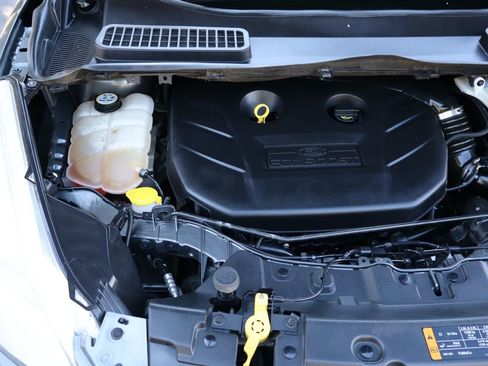 Used 2013 Ford Escape SE image 40