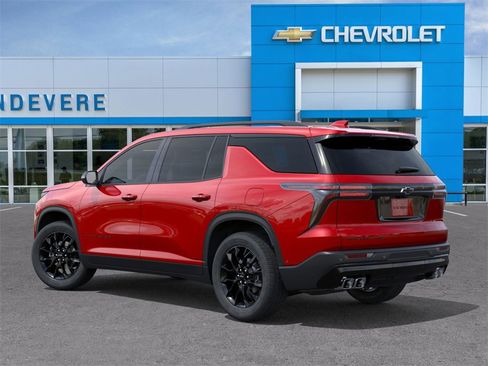 New 2026 Chevrolet Traverse LT w/ Midnight/Sport Edition image 3