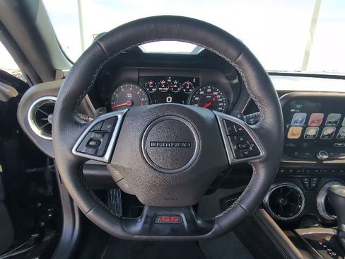 Used 2018 Chevrolet Camaro SS w/ Redline Edition RWD image 13