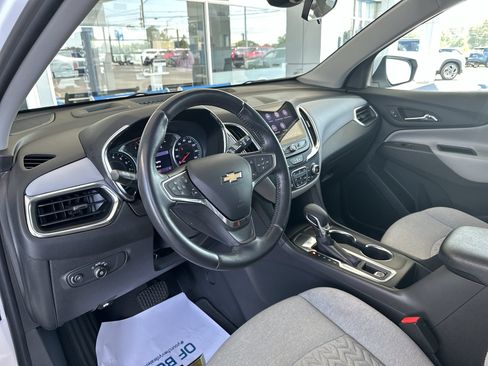 Certified 2022 Chevrolet Equinox LT FWD image 10