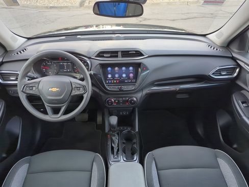 Used 2023 Chevrolet TrailBlazer LT w/ Convenience Package image 34