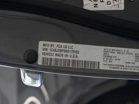 Used 2024 Jeep Wagoneer Series II AWD/4WD image 35