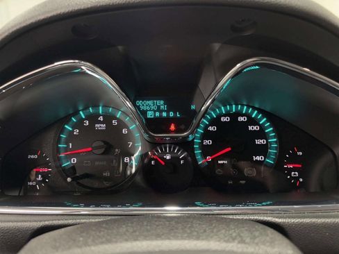 Used 2016 Chevrolet Traverse LT w/ Style and Technology Package image 38