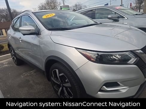 Used 2022 Nissan Rogue Sport SL w/ Premium Package image 7